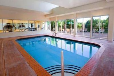 фото отеля Four Points by Sheraton Durham at Southpoint