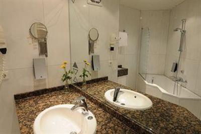 фото отеля Azimut Hotel Dresden