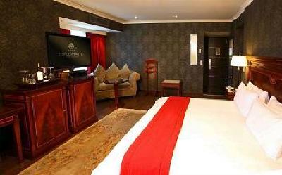 фото отеля Diplomatic Park Suites