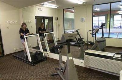 фото отеля AmericInn Hotel & Suites Indianapolis Northeast Fishers