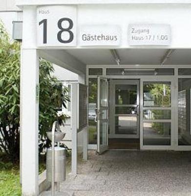 фото отеля Gästehaus Klinikum Esslingen am Neckar