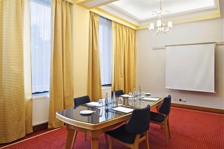 фото отеля Crowne Plaza Hotel Prague