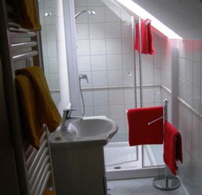 фото отеля Apartmaji Jezerci