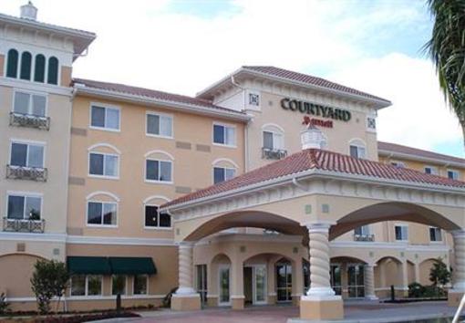 фото отеля Courtyard by Marriott Fort Myers - Gulf Coast Town Center