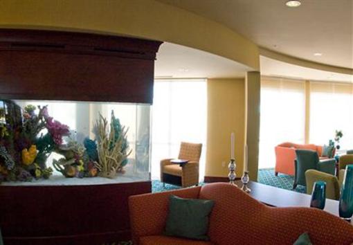 фото отеля Courtyard by Marriott Fort Myers - Gulf Coast Town Center