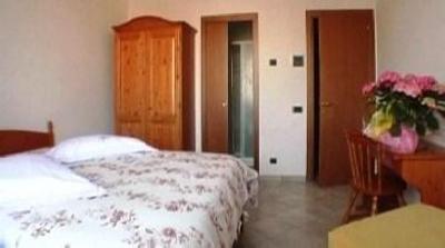 фото отеля Ruri Est Bed and Breakfast