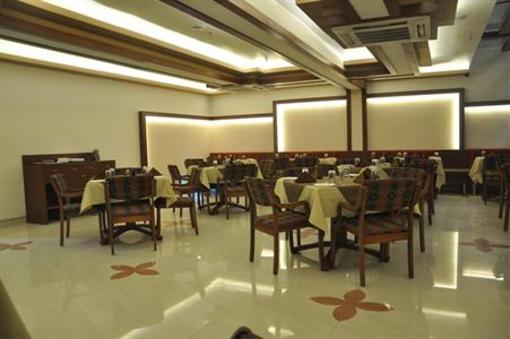 фото отеля Hotel Amrit Residency