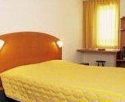 фото отеля Hotel Quick Palace Auxerre Moneteau