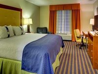 Holiday Inn Richmond-Airport