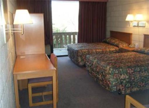 фото отеля Rush Lake Motel