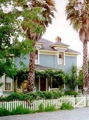фото отеля Hope-Merrill and Hope-Bosworth Inns