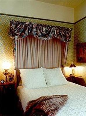 фото отеля Hope-Merrill and Hope-Bosworth Inns