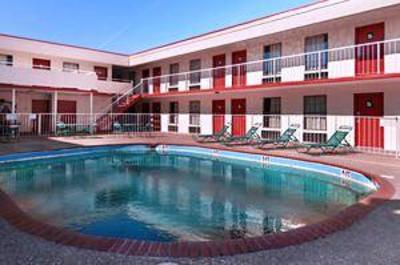 фото отеля Econo Lodge Fayetteville