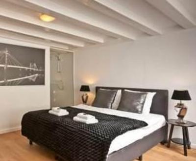 фото отеля Captain Canalhouse Luxury Apartments