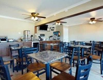 фото отеля Travelodge Lompoc