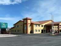 Quality Inn & Suites Grants