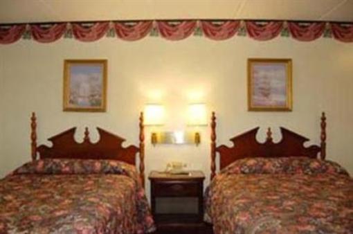 фото отеля Grand Inns of America