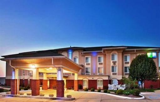 фото отеля Holiday Inn Express Boonville