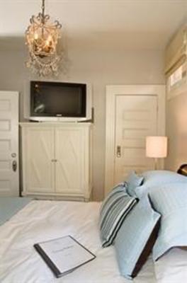 фото отеля Barclay House Bed and Breakfast