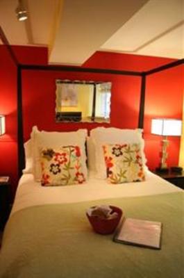 фото отеля Barclay House Bed and Breakfast