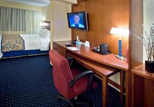 фото отеля Courtyard by Marriott Birmingham Trussville