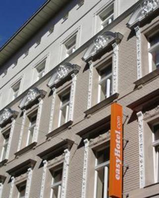 фото отеля easyHotel Budapest Oktogon