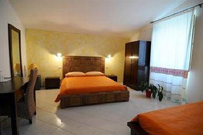 фото отеля Cedrino Hotel Dorgali