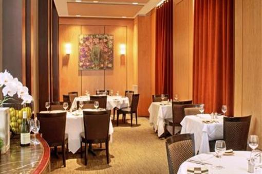 фото отеля Monaco Washington DC, a Kimpton Hotel