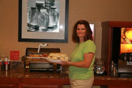 фото отеля Hampton Inn & Suites Paducah