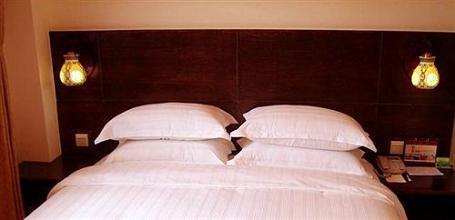 фото отеля Fairyland Hotel (Dali Zhongheju)