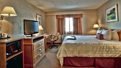 фото отеля Humphry Inn & Suites Winnipeg