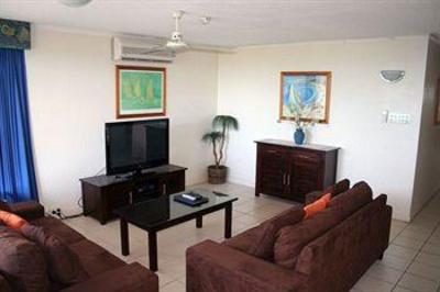 фото отеля Windward Apartments