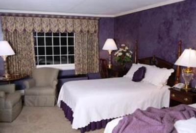 фото отеля Dan'l Webster Inn