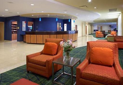 фото отеля Fairfield Inn & Suites Cleveland Beachwood