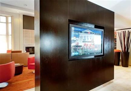 фото отеля Courtyard by Marriott Richmond Chester