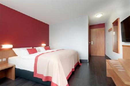 фото отеля Tryp Wolfsburg
