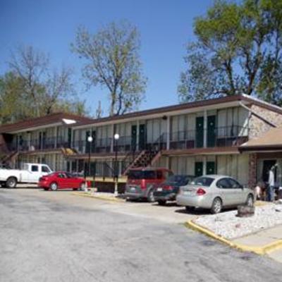 фото отеля Budget Host Village Inn Kirksville