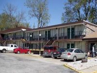 Budget Host Village Inn Kirksville