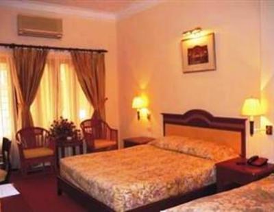 фото отеля Tonkin Hotel