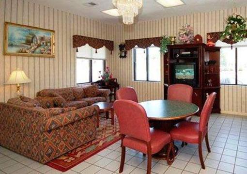 фото отеля Econo Lodge Milledgeville