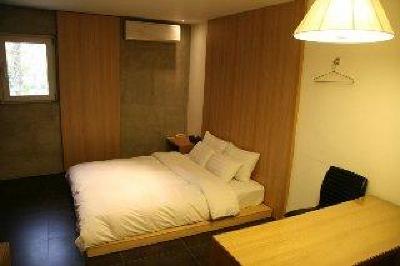 фото отеля Junibin Hotel