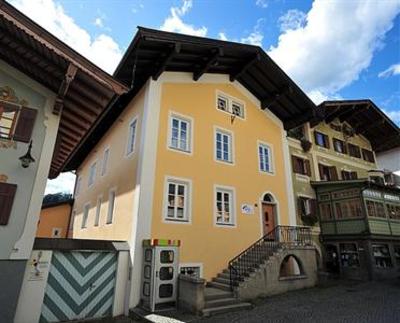 фото отеля Appartements Altes Gericht Hopfgarten im Brixental