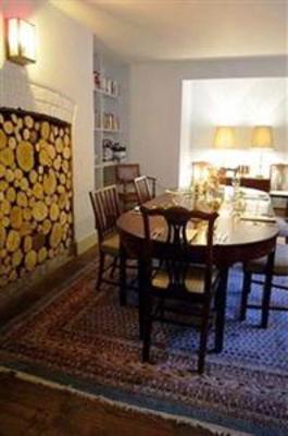 фото отеля Beckford Arms Bed and Breakfast Tisbury