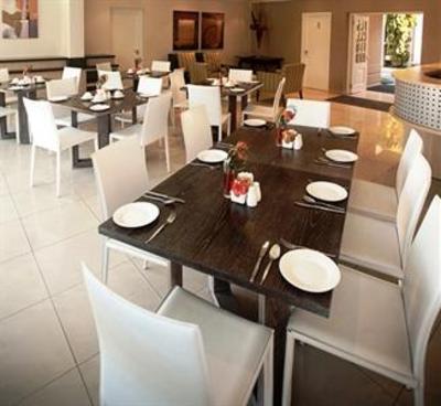 фото отеля Villa Executive Apartments