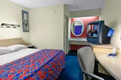 фото отеля Red Roof Inn Rochester Henrietta