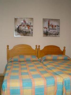 фото отеля Aparthotel Murallas Zaragoza
