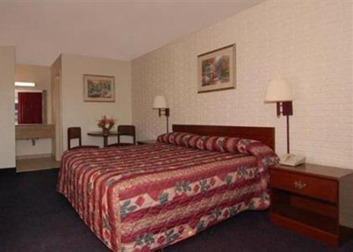 фото отеля Travel Plaza Motel