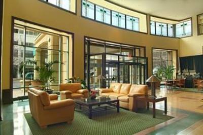 фото отеля Embassy Suites Chicago O'Hare Rosemont