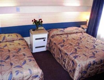 фото отеля Mahogany Motel