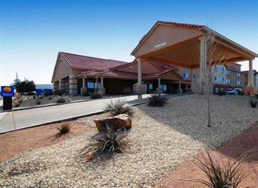 фото отеля Comfort Inn & Suites Lordsburg